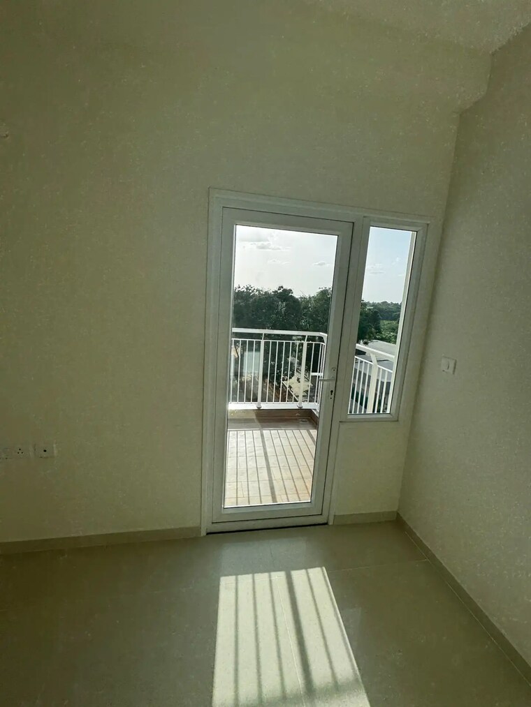 Room, l-t-raintree-boulevard-phase-2 4 Bedroom 2765 Sq.Ft. Apartment In Hebbal Bangalore 9342656