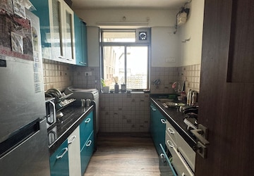Kitchen in 2 BHK Apartment at Sindhi Society, Chembur – for Rent