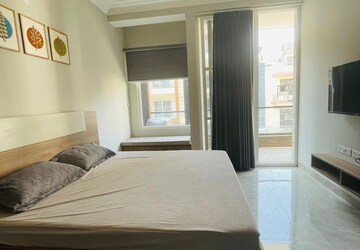 Bedroom in 1 BHK Builder Floor at Sector 39 – for Rent
