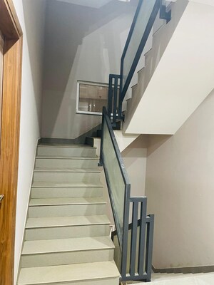Staircase in 1 BHK Builder Floor at Sector 39 – for Rent