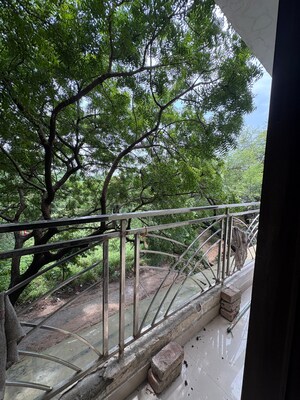 Balcony in 1 RK Builder Floor at Paryavaran Apartment, Vikas Puri – for Rent