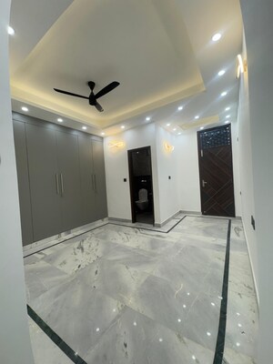 Room in 2 BHK Builder Floor at Malviya Nagar – for Sale