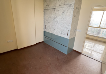 Room in 3 BHK Apartment at Imperia Esfera, Garoli Kalan – for Rent