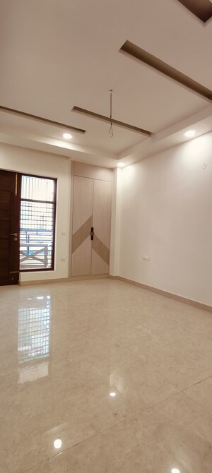 3 BHK Builder Floor For Sale in Sector 85