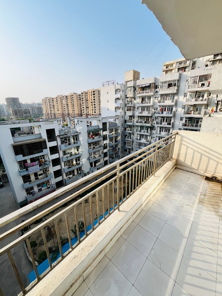 Balcony, milan-earth 2 Bedroom 1030 Sq.Ft. Apartment In Raj Nagar Extension Ghaziabad 9342832