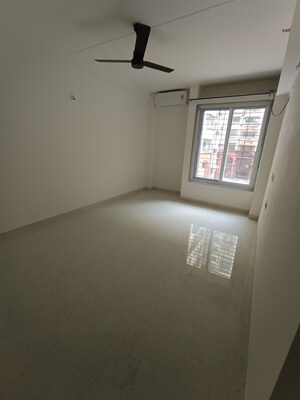 Room in 2 BHK Apartment at New Mhada Colony, Powai – for Rent