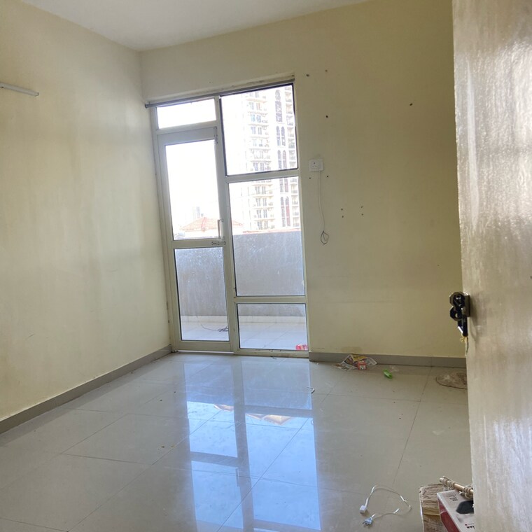 Room, pyramid-heights 2 Bedroom 698 Sq.Ft. Apartment In Badha Gurgaon 9342851