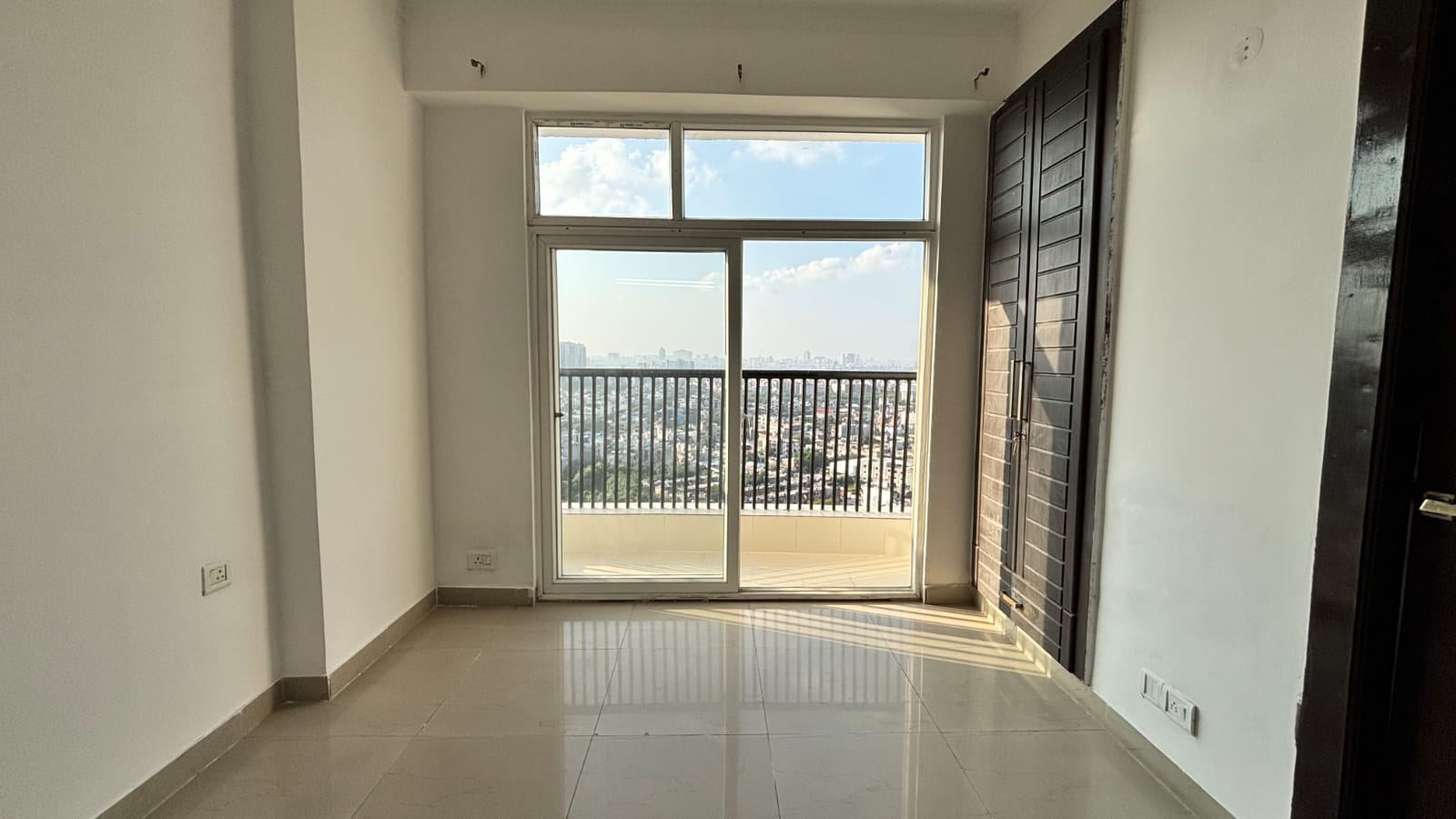 2.5 BHK + Study Room 1235 Sq.Ft. Apartment in Homes 121