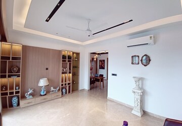Room in 4 BHK Builder Floor at Ardee City, Sector 52 – for Sale