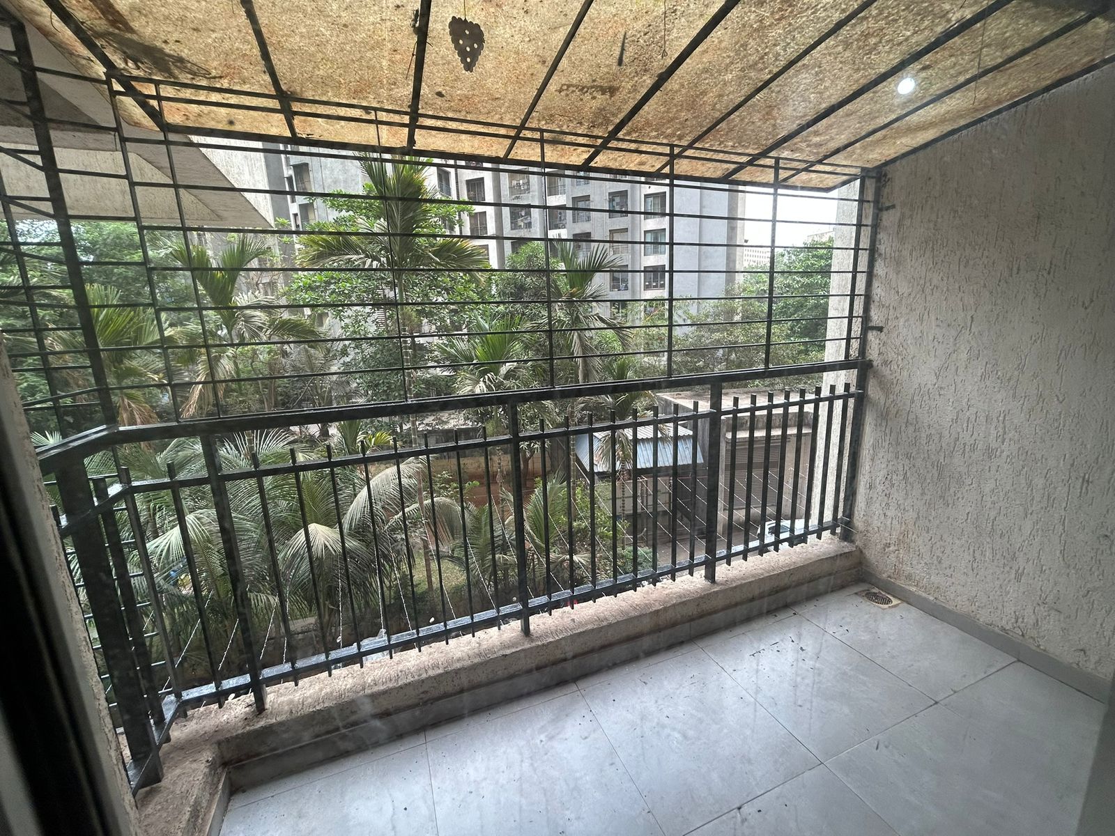 1 BHK + Pooja Room Apartment For Rent in Raunak Bliss