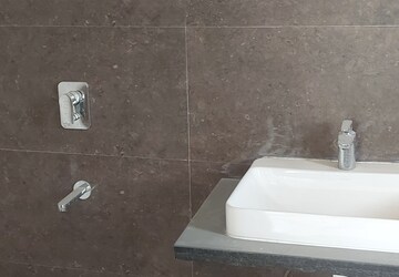 Bathroom in 4 BHK Villa at Keerthi Westwinds, Narsingi – for Sale