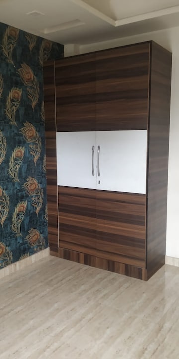 3 BHK Apartment For Rent in SG Oasis, Vasundhara Sector 2b