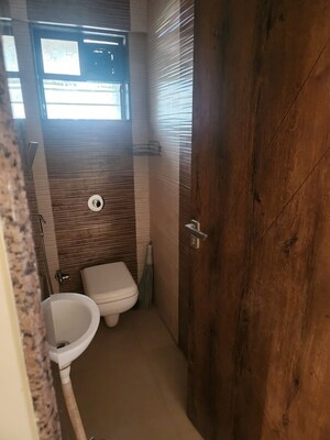 Bathroom in 1 BHK Apartment at Chembur – for Rent
