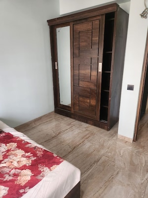 Bedroom in 1 BHK Apartment at Chembur – for Rent