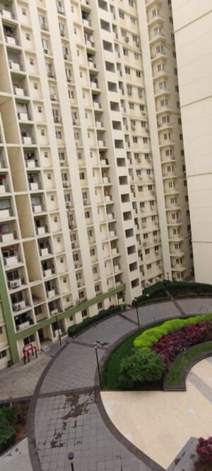 2.5 BHK Apartment For Rent in Mantri Celestia, Gachibowli