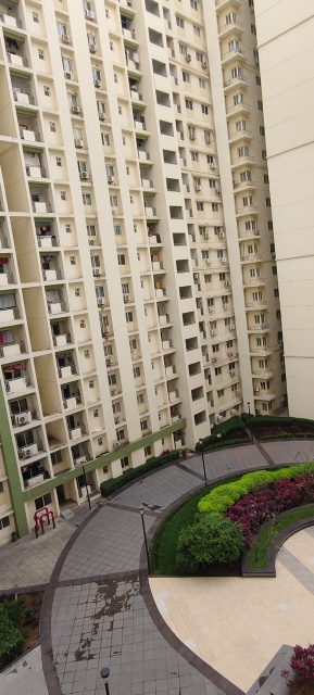 2.5 BHK + Study Room Apartment For Rent in Mantri Celestia