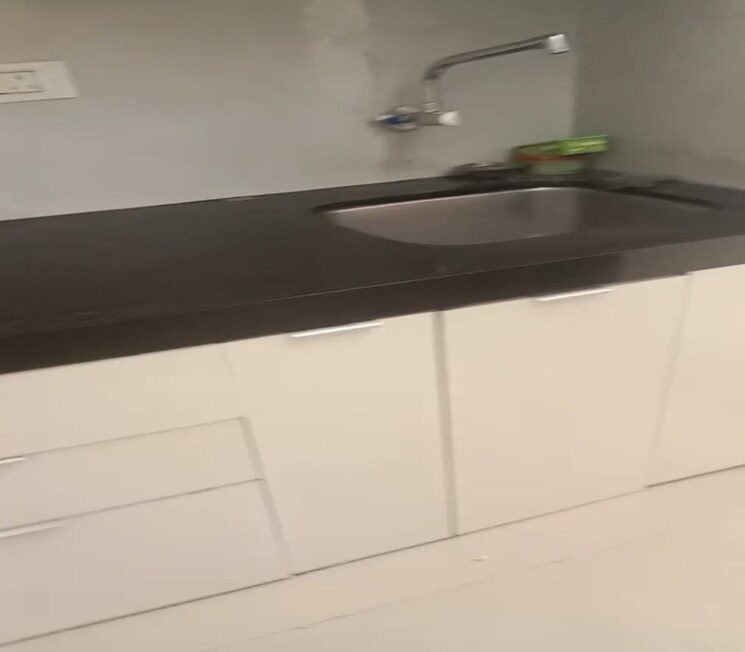 undefined, dadar east 1 Bedroom 600 Sq.Ft. Apartment In Dadar East Mumbai 9342918