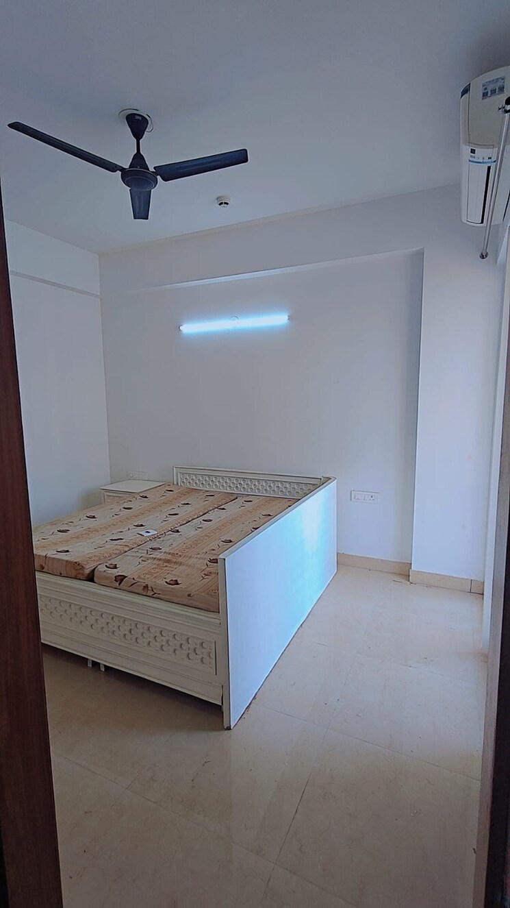 undefined, eldeco-live-by-the-greens 2 Bedroom 1100 Sq.Ft. Apartment In Sector 150 Noida 9342925