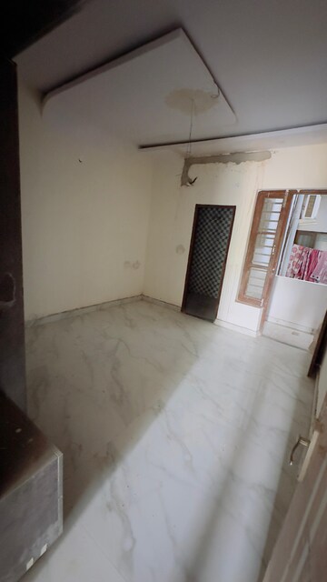 Bedroom in 3 BHK Builder Floor at Sector 115 – for Sale