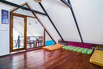 Room in 4 BHK Villa at Corgao – for Rent