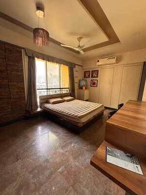 Master Bedroom in 2 BHK Apartment at Hiranandani Meadows, Manpada – for Rent