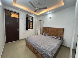 Bedroom in 2 BHK Builder Floor at Saket – for Rent