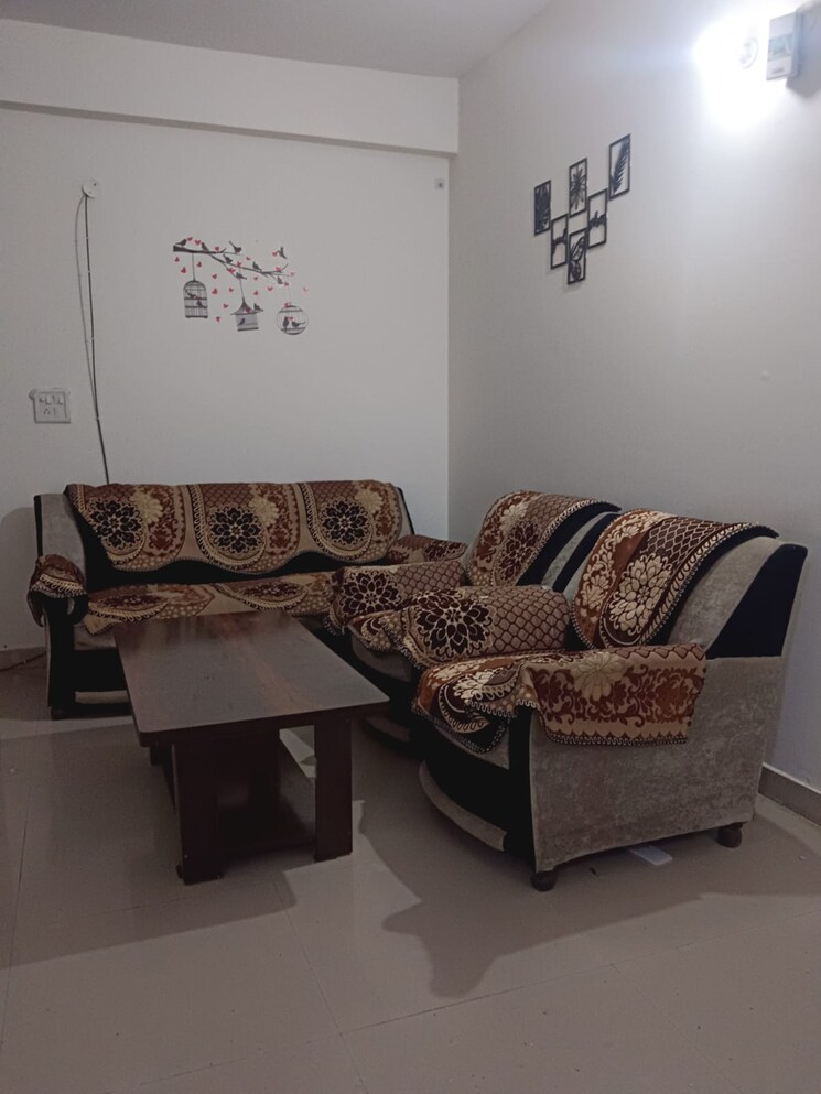 Living Room, sector 127 1 Bedroom 800 Sq.Ft. Apartment In Sector 127 Mohali 9342974