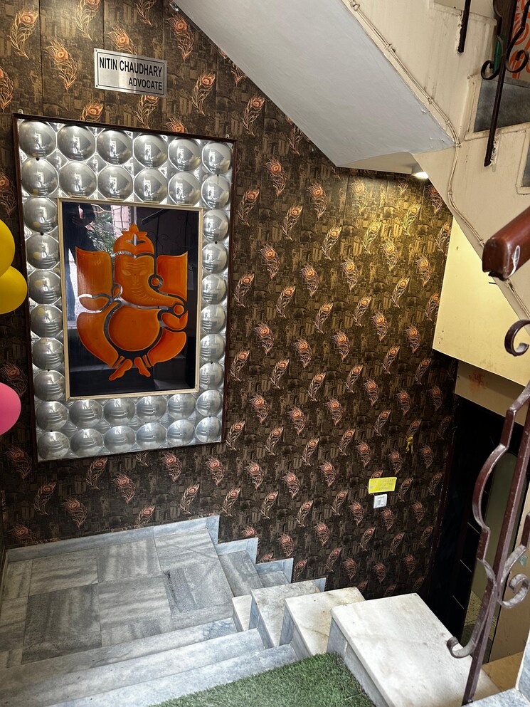 undefined, shivalik colony Commercial Office Space 1800 Sq.Ft. In Shivalik Colony Delhi 9342975