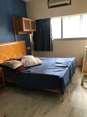 Bedroom in 3 BHK Apartment at Jupiter Apartment Cuffe Parade, Cuffe Parade – for Rent