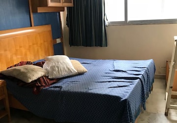 Bedroom in 3 BHK Apartment at Jupiter Apartment Cuffe Parade, Cuffe Parade – for Rent