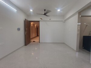 Room in 2 BHK Apartment at Diamond Garden, Chembur – for Rent