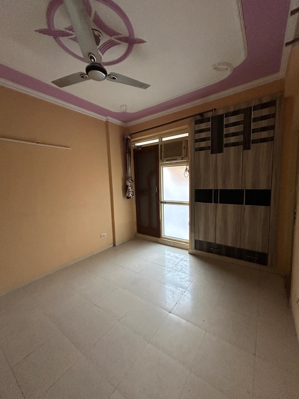 3 BHK + Pooja Room 1326 Sq.Ft. Apartment in Tulip White