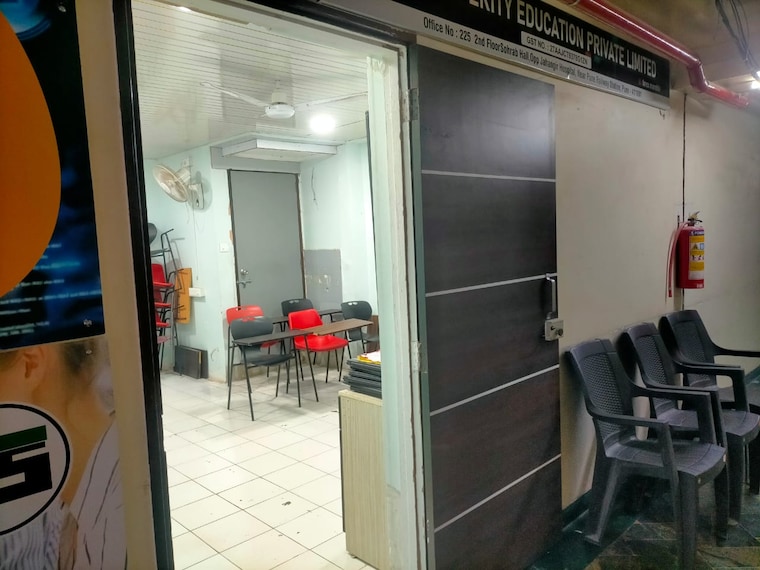 Exterior View, sohrab-hall Commercial Office Space 1000 Sq.Ft. In Sangamvadi Pune 9342971