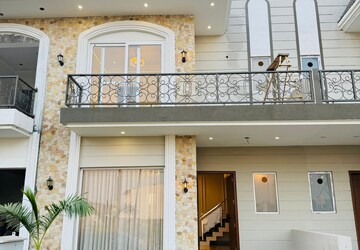3.5 BHK Villa For Sale in Shri Northview Avenue, Dyalpur