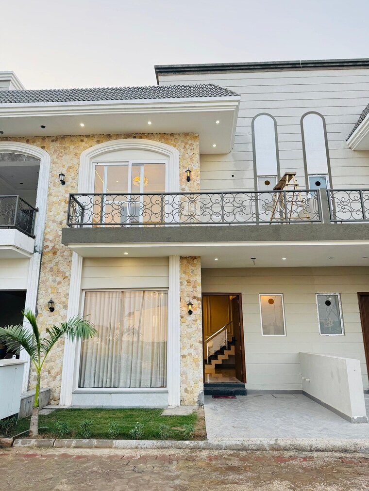 Exterior View, shri-northview-avenue 3 Bedroom 100 Sq.Yd. Villa In Dyalpur Zirakpur 9343034