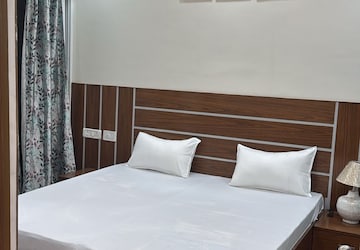 2 BHK Apartment For Sale in Wallrock Aishwarayam Gold, Sector 1 Greater Noida