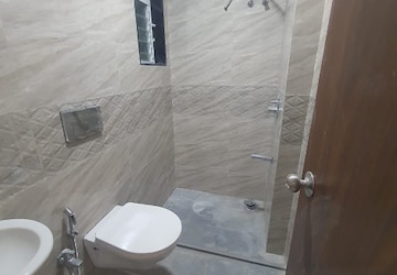 Bathroom in 1 BHK Apartment at Bindra Complex, Andheri East – for Rent