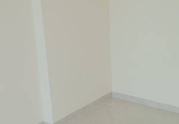 Room in 1 BHK Apartment at Bindra Complex, Andheri East – for Rent