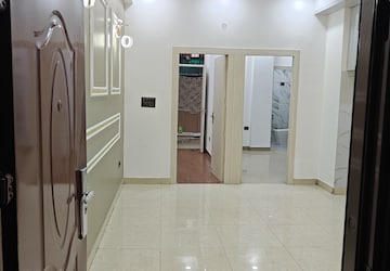 Room in 3 BHK Builder Floor at Shakti Khand Iii – for Sale