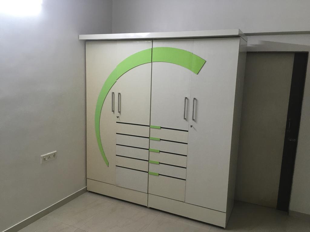 2.5 BHK 900 Sq.Ft. Apartment in DSS Mahavir Majestik