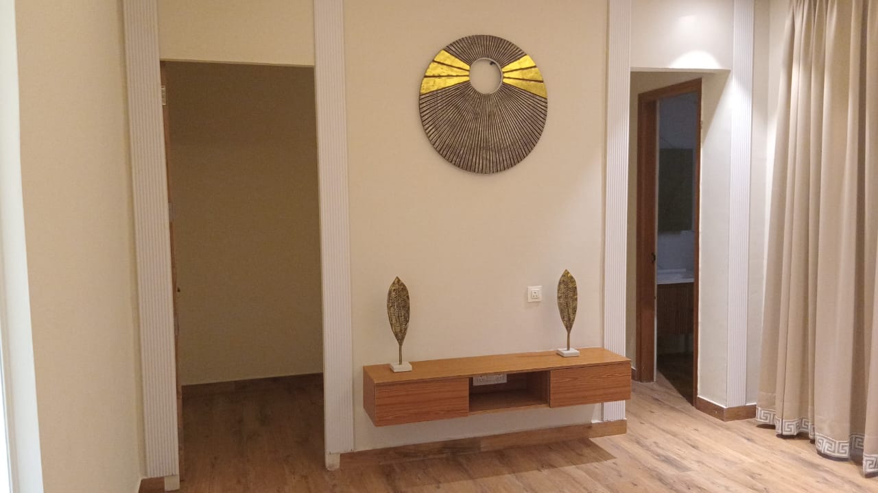 3.5 BHK 122 Sq.Yd. Villa in Shri Northview Avenue