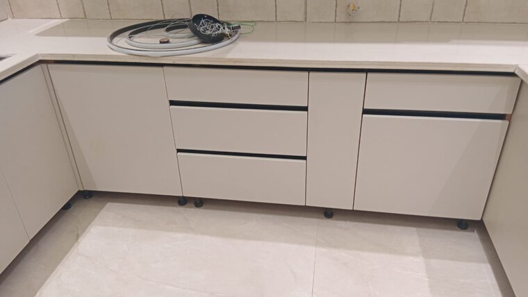 Room, shri-northview-avenue 3.5 Bedroom 122 Sq.Yd. Villa In Dyalpur Zirakpur 9343073