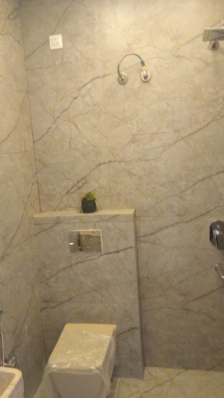 Bathroom, shri-northview-avenue 3.5 Bedroom 122 Sq.Yd. Villa In Dyalpur Zirakpur 9343073