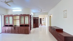 Room in 3 BHK Apartment at Aakruthi Silverline, Somasundarapalya – for Rent
