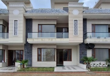 3.5 BHK Villa – Exterior View View at Shri Northview Avenue, Dyalpur - for Sale
