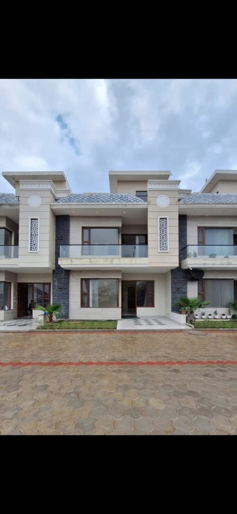 Exterior View, shri-northview-avenue 3.5 Bedroom 125 Sq.Yd. Villa In Dyalpur Zirakpur 9343116