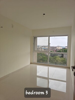 Room in 3.5 BHK Apartment at Moreshwar 19 East, Nerul – for Sale