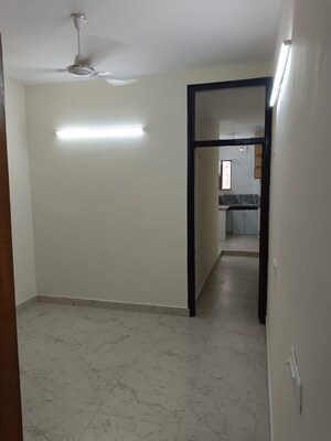 Room in 1 BHK Builder Floor at Lajpat Nagar 4 – for Rent