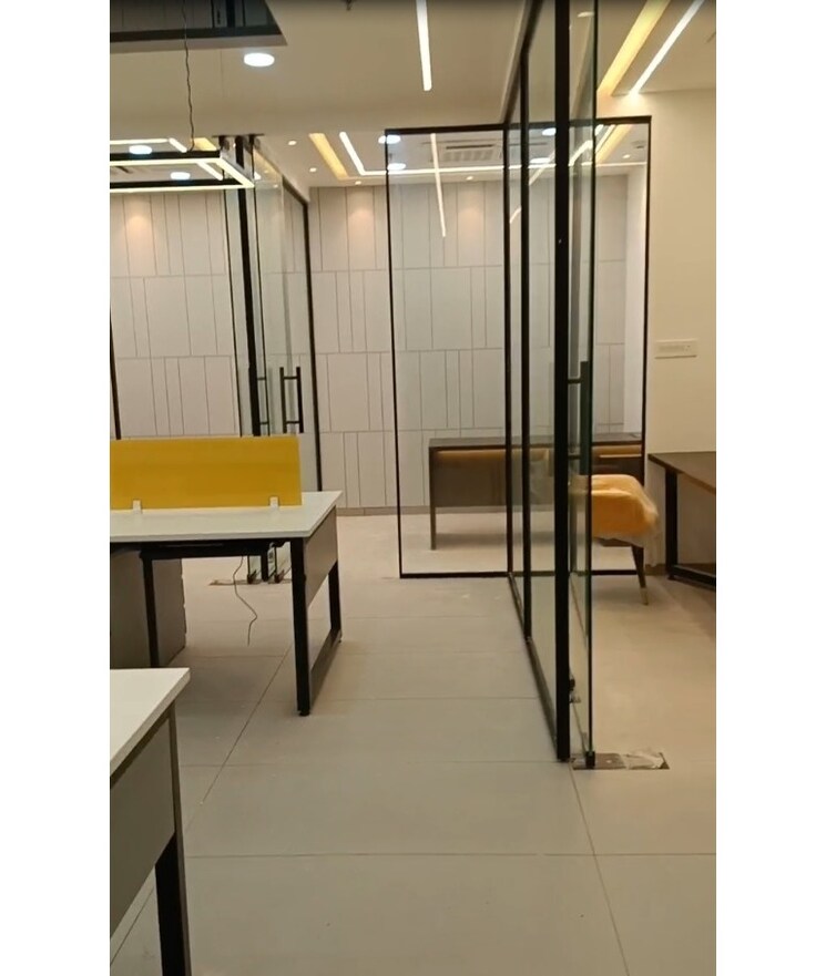 undefined, mani-casadona Commercial Office Space 1117 Sq.Ft. In New Town Kolkata 9343127