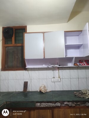 Furnished Amenities in 2 BHK Builder Floor at Mehrauli – for Rent